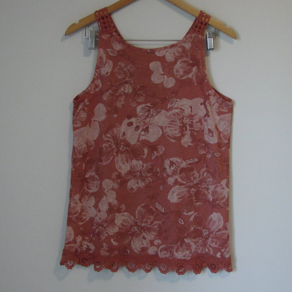 Crochet Lace Floral Tank Top Italy Soft Pink Salmon Boho Flowy Loose Size Small - Picture 12 of 14